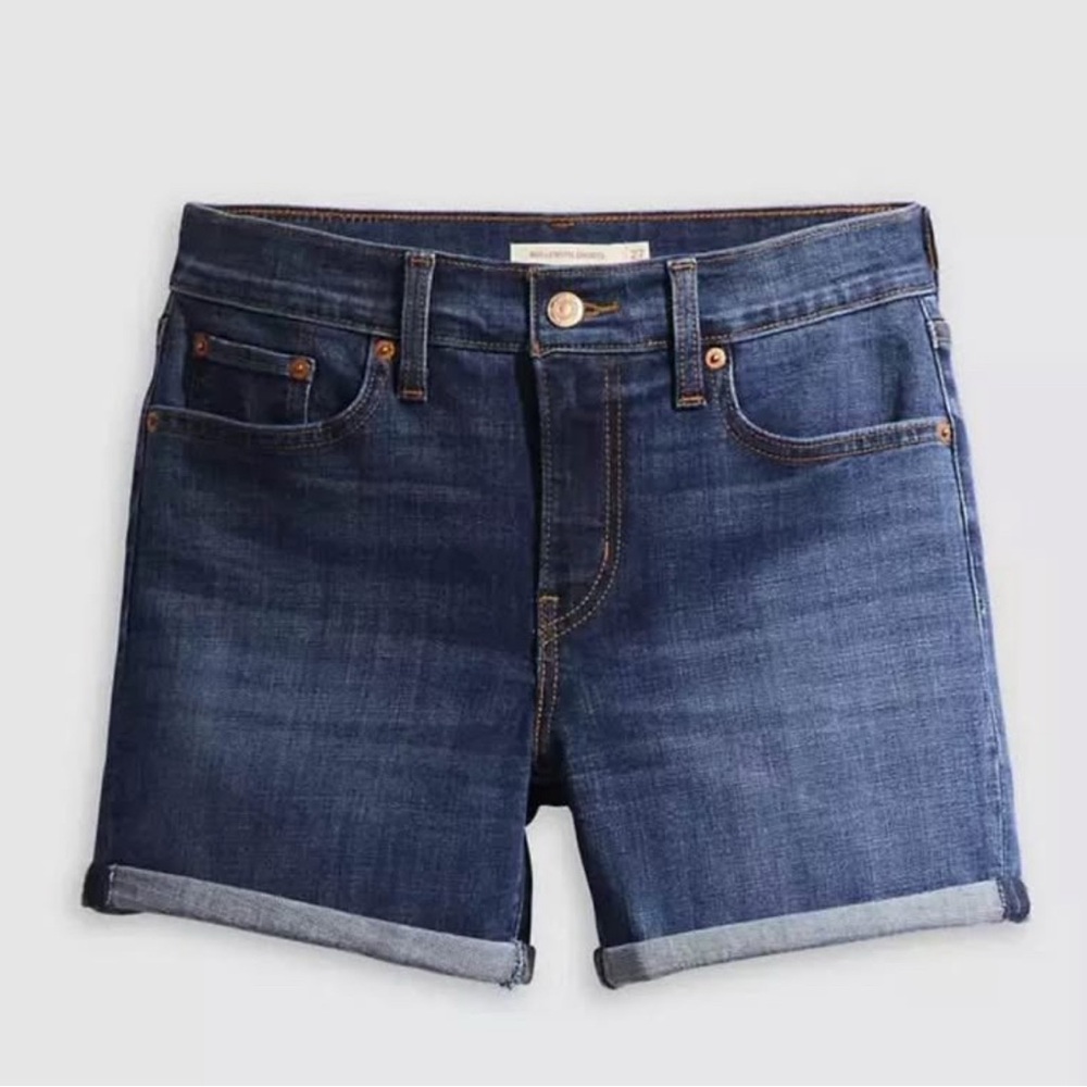 Levi’s Womens Mid Rise Shorts Size 29